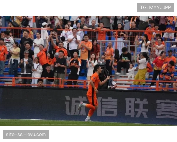 上海德比即将上演，海港申花为城市荣耀而战